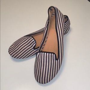 3/$30 Old Navy - Navy & White Striped Flats